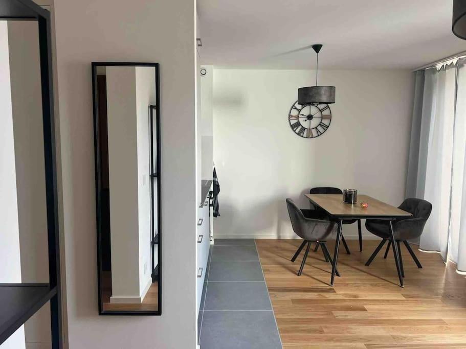 Charmant Studio Geneva Ngoại thất bức ảnh